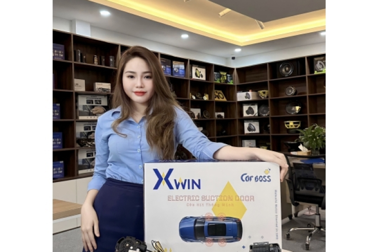 Lắp Cửa Hít Ô Tô XWIN